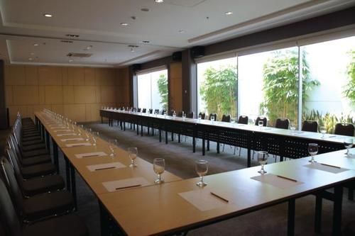 Triniti Hotel 3*