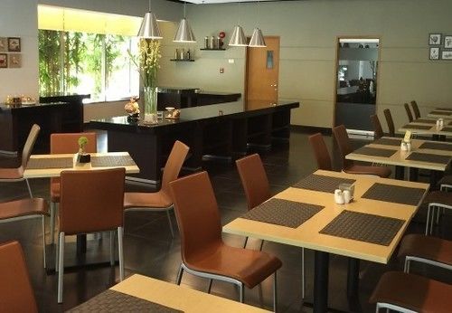Triniti Hotel 3*