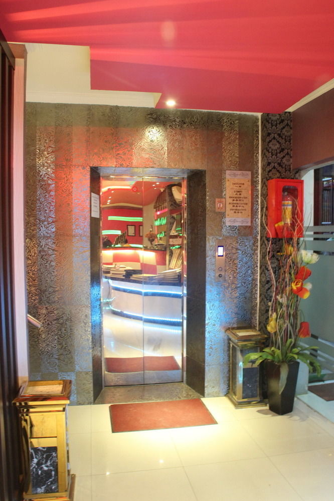 Rovi Boutique Hotel