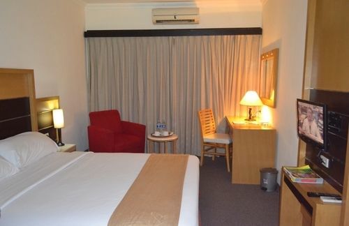 Mega Matra Hotel 2*