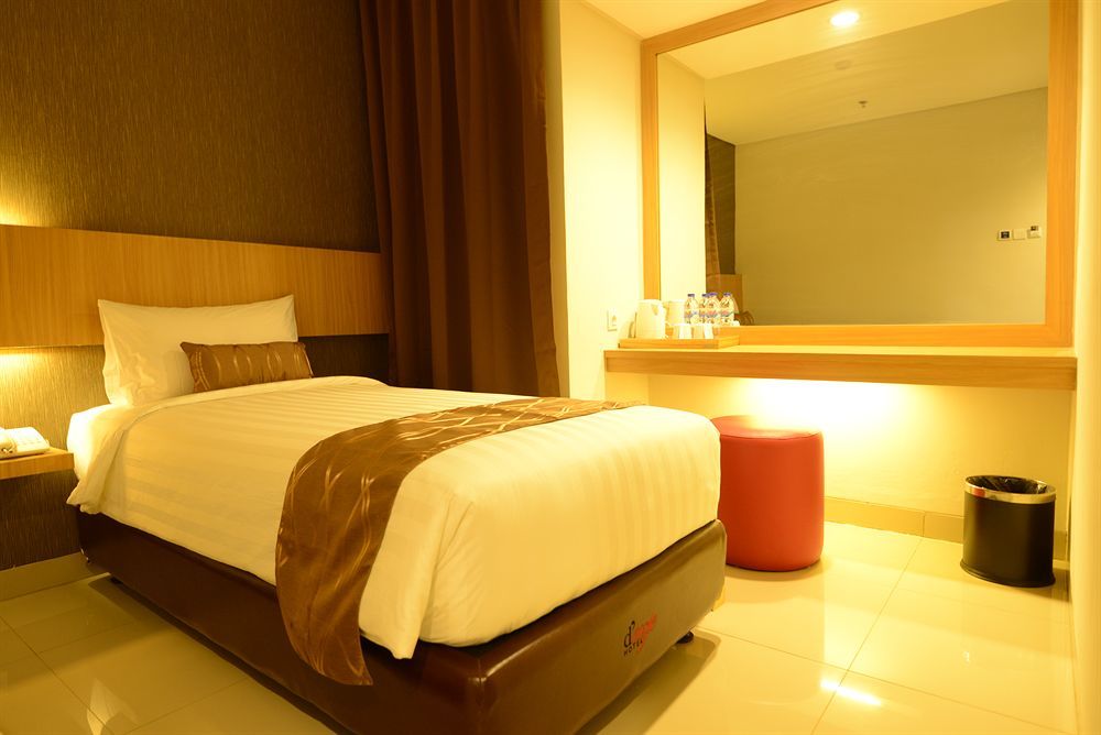 Hotel D'cozie By Prasanthi Jakarta