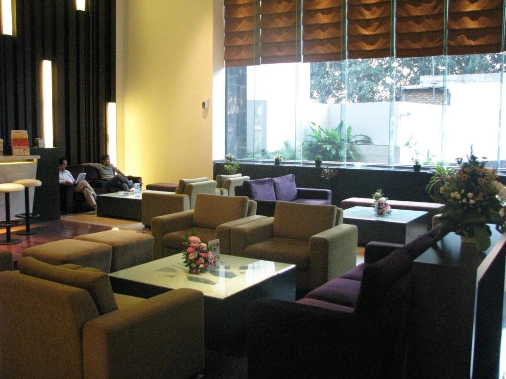 Grand 3* Jakarta