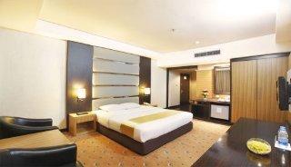 Orchardz Jayakarta Hotel 4*
