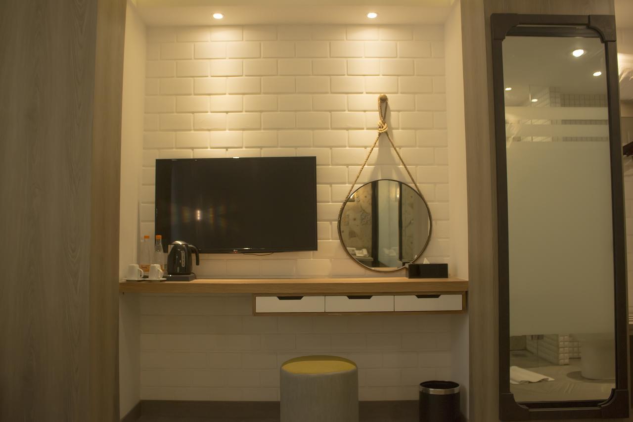 Hotel Ana 3*