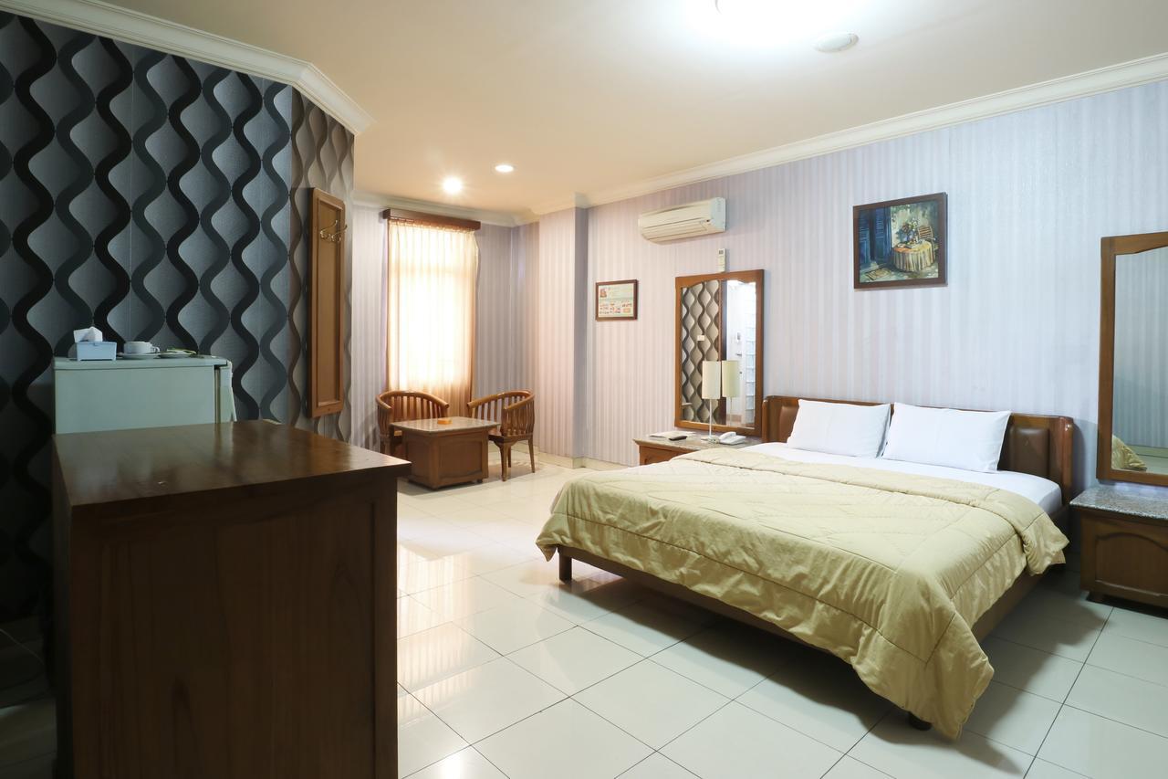 678 Kemang Powered By Cocotel Khách sạn Jakarta