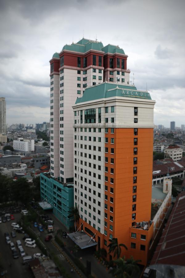Horison Arcadia Mangga Dua Hotel 4*