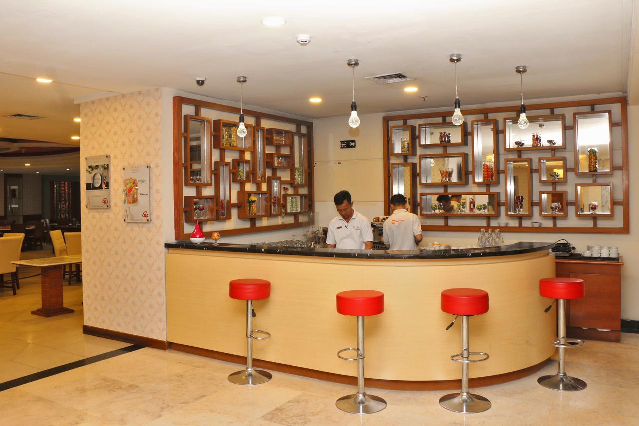 Horison Arcadia Mangga Dua 4*