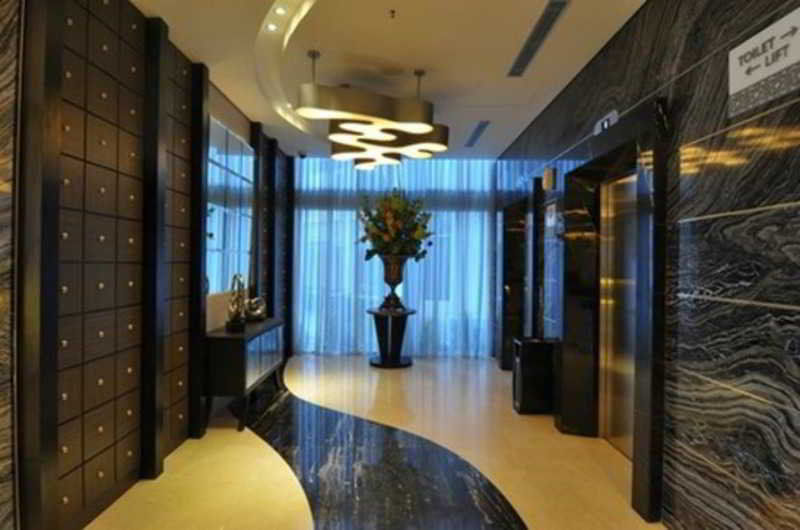 Gp Mega Kuningan Hotel