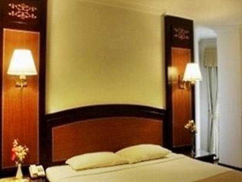 Hotel Kaisar 3*