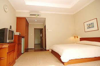Hotel Chandra (adults Only)