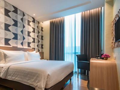 Luminor Hotel Pecenongan Jakarta By Wh Jakarta