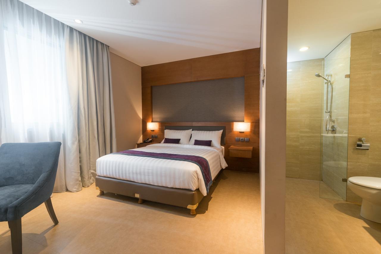 Sotis Pejompongan Hotel 3*