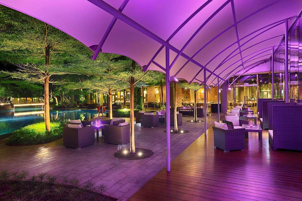 Doubletree By Hilton - Diponegoro 5*