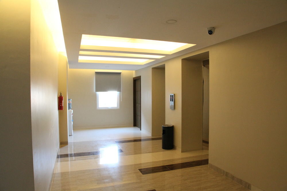 Terraz Tree 3* Jakarta