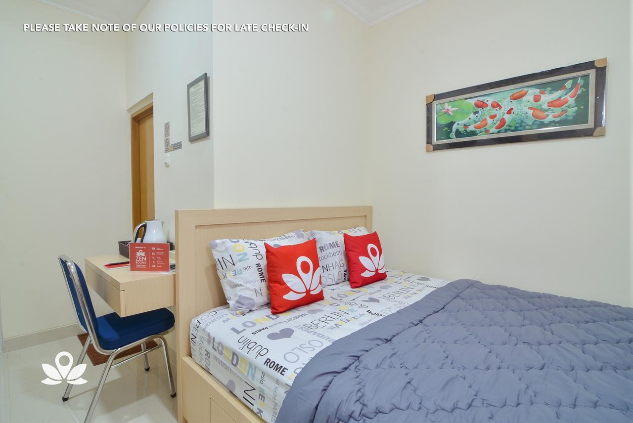 Guest house Zen Near Stasiun Sudirman