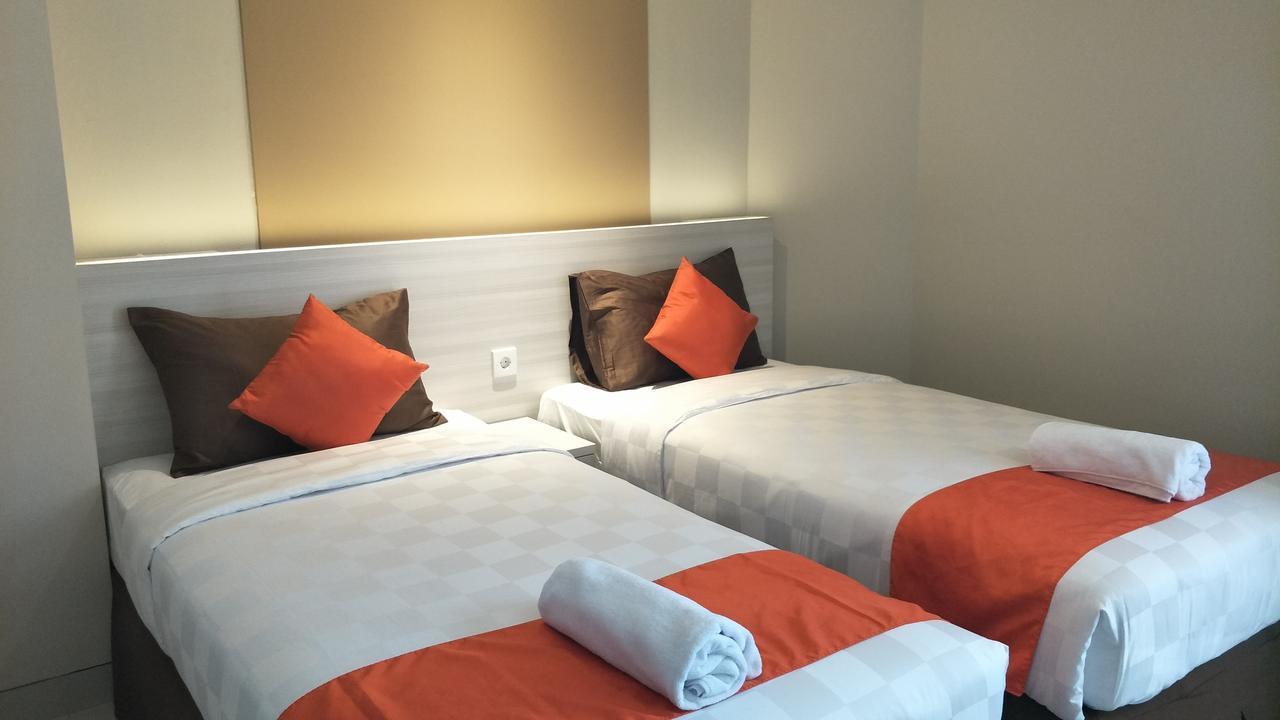 The Gloria Grogol Apartment