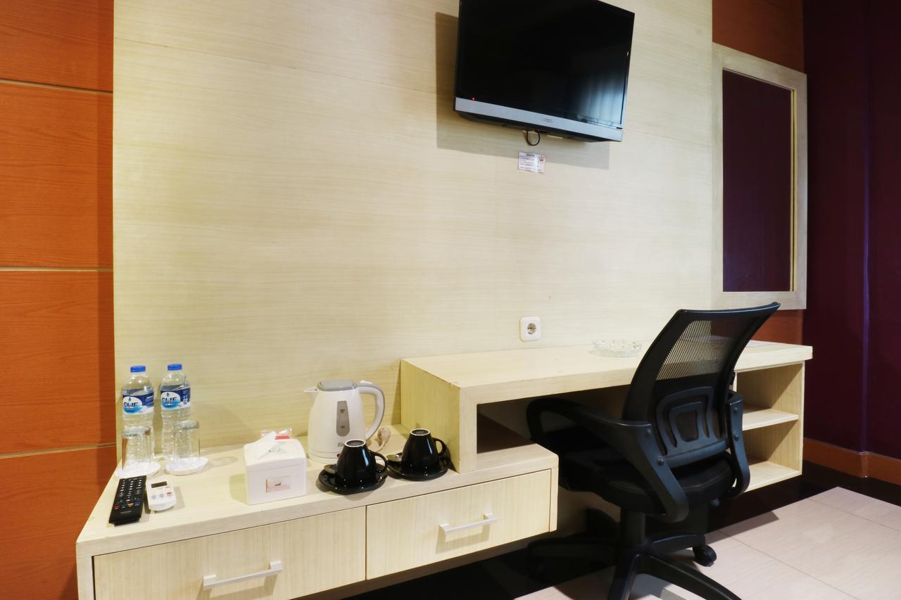 Hotel Raja 2*
