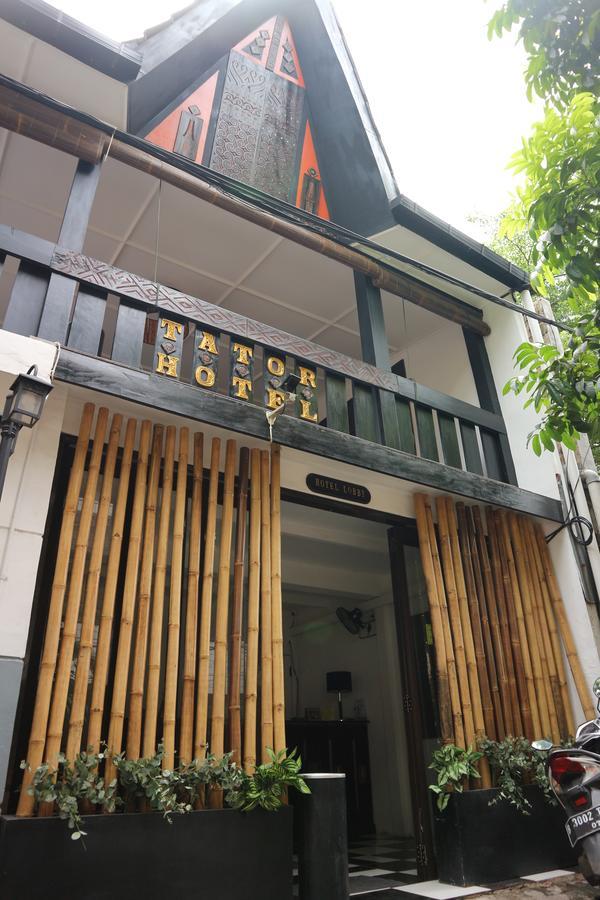 Tator * Jakarta