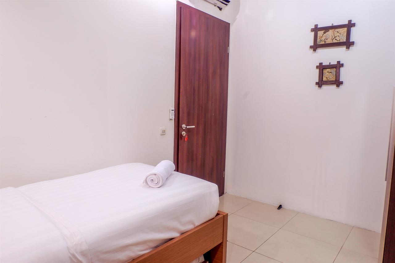 2br Cozy Pool View Kemang Village With Access To Mall By Travelio Căn hộ