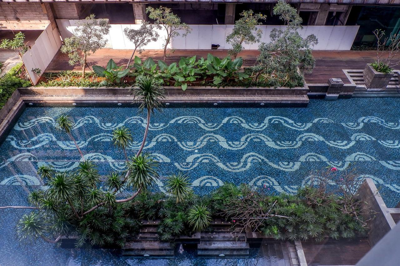 2br Cozy Pool View Kemang Village With Access To Mall By Travelio * Jakarta