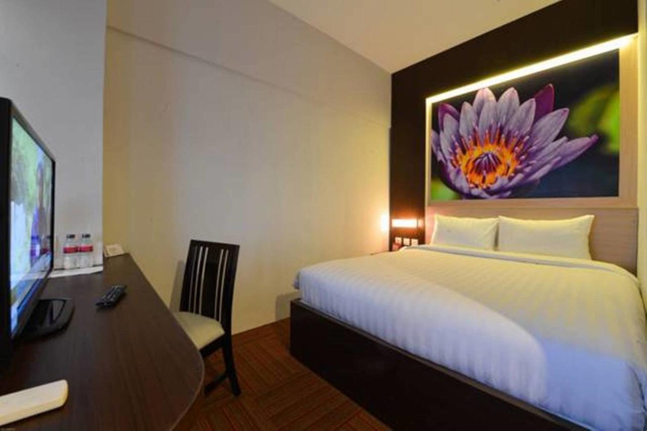 D'hotel 3* Jakarta