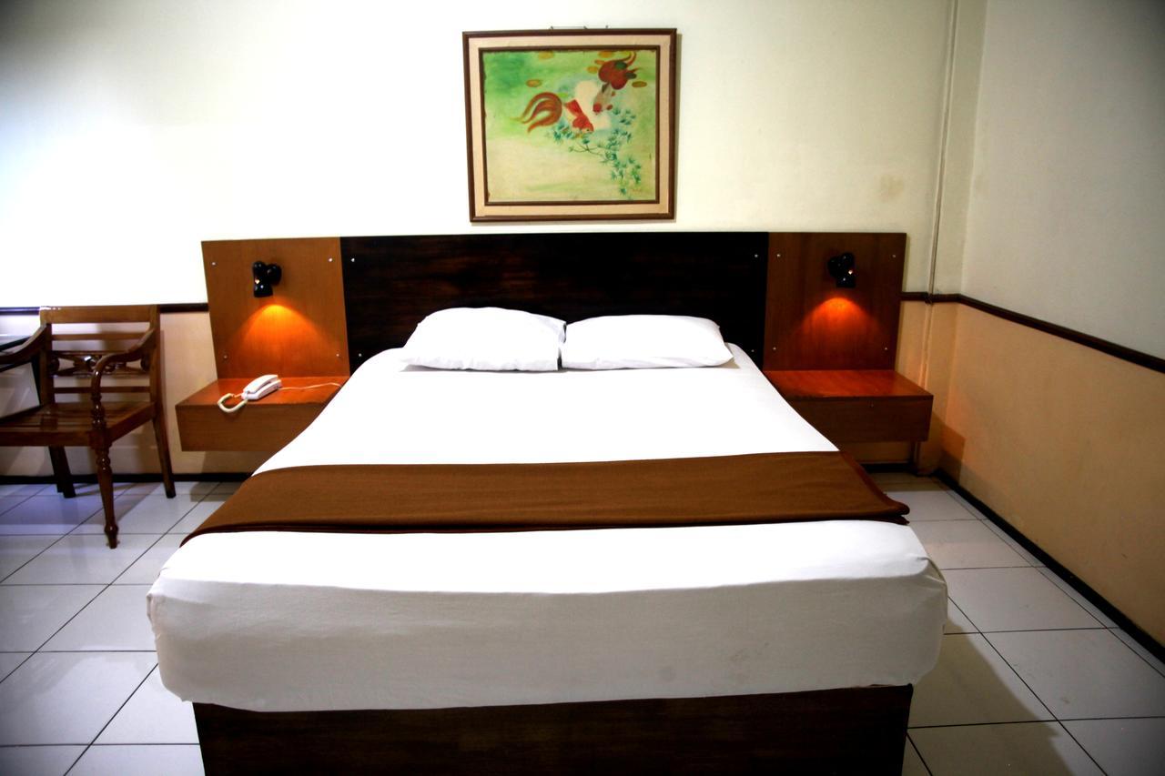 Augusta Hotel 2*