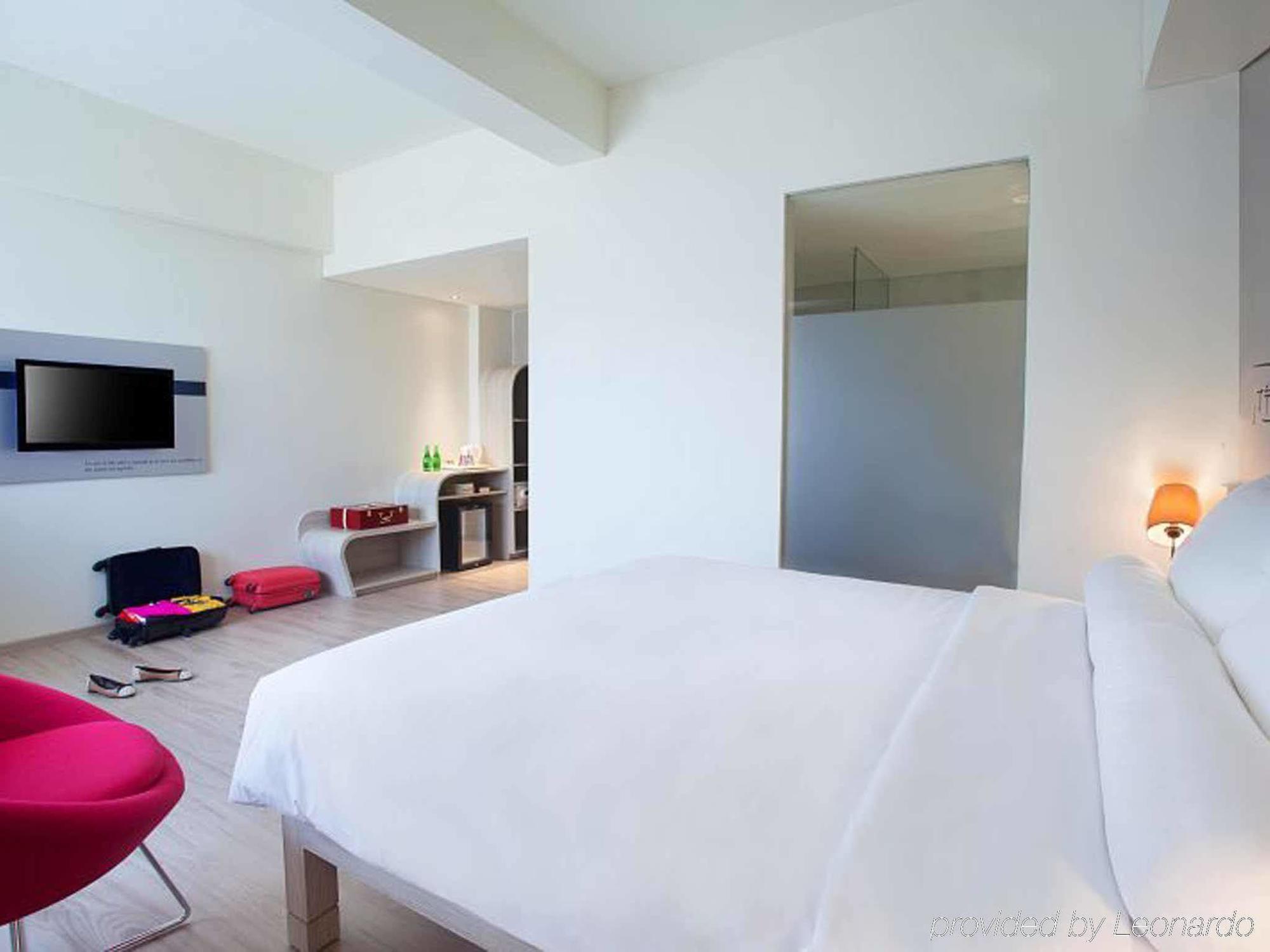 Ibis Styles Gajah Mada 3*