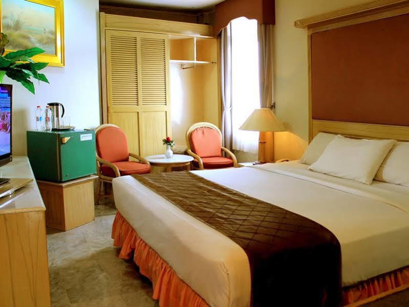 John's Pardede International 3* Jakarta