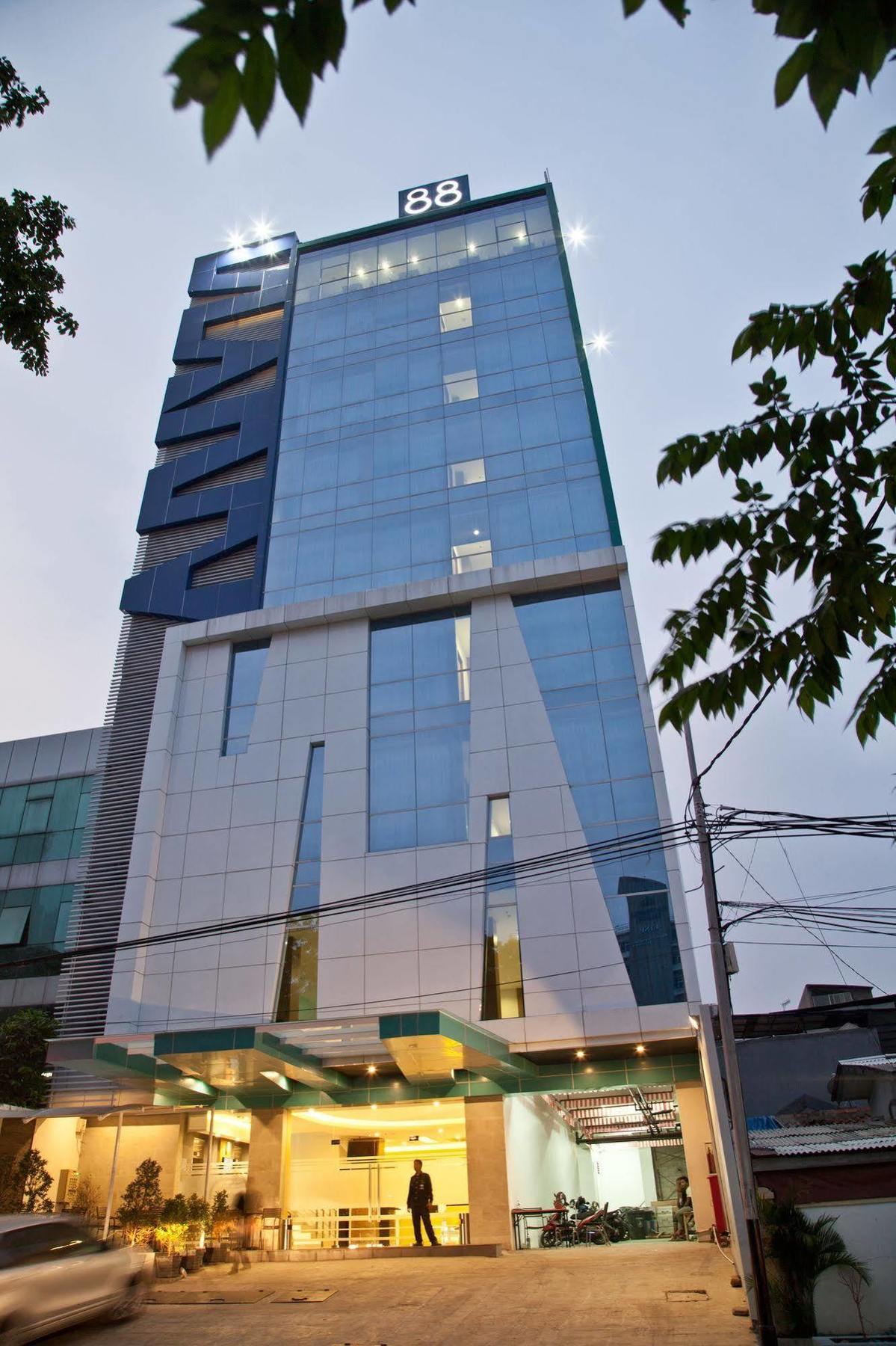 88 Grogol By Wh Hotel Jakarta