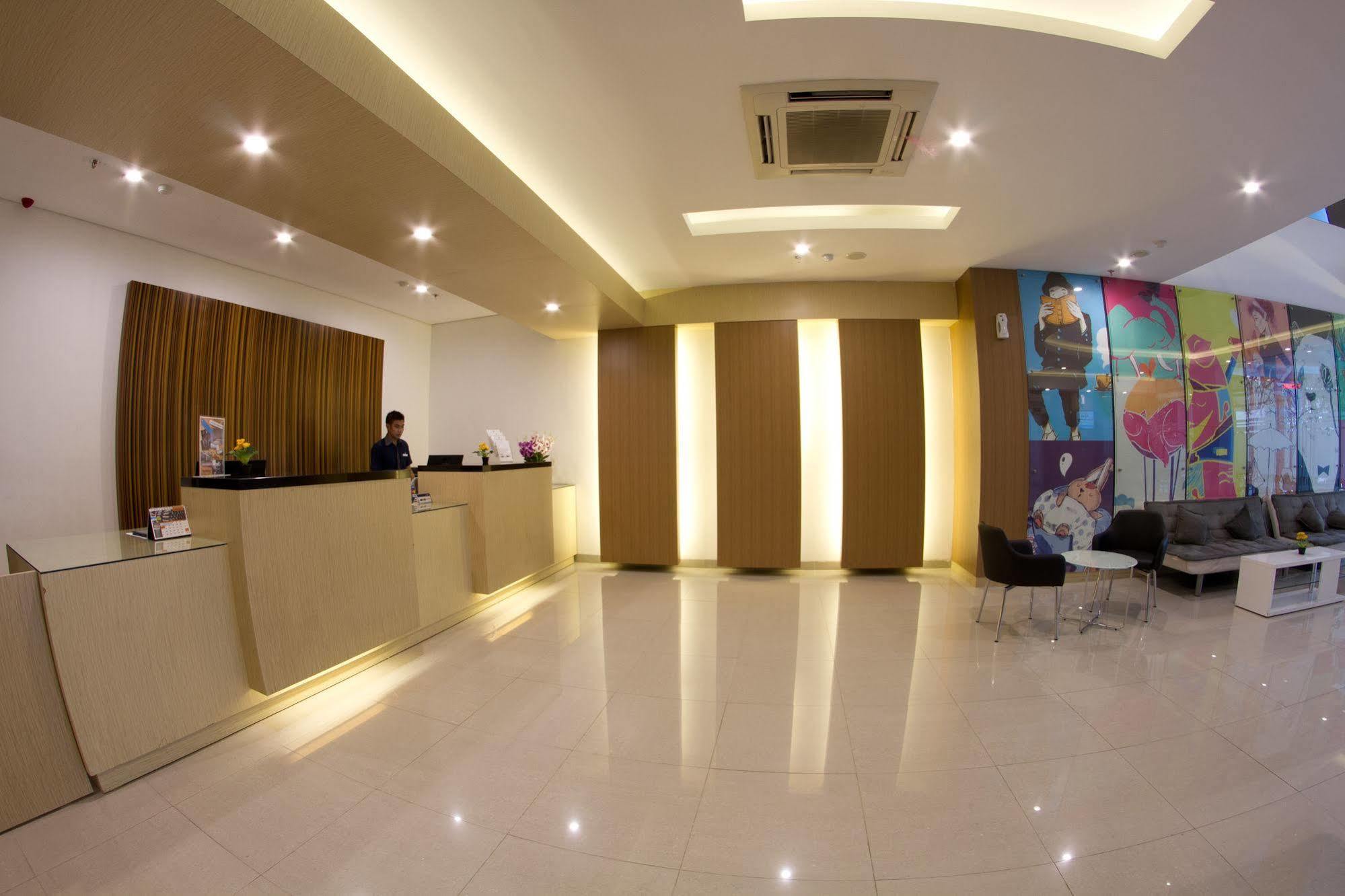 88 Grogol By Wh Hotel