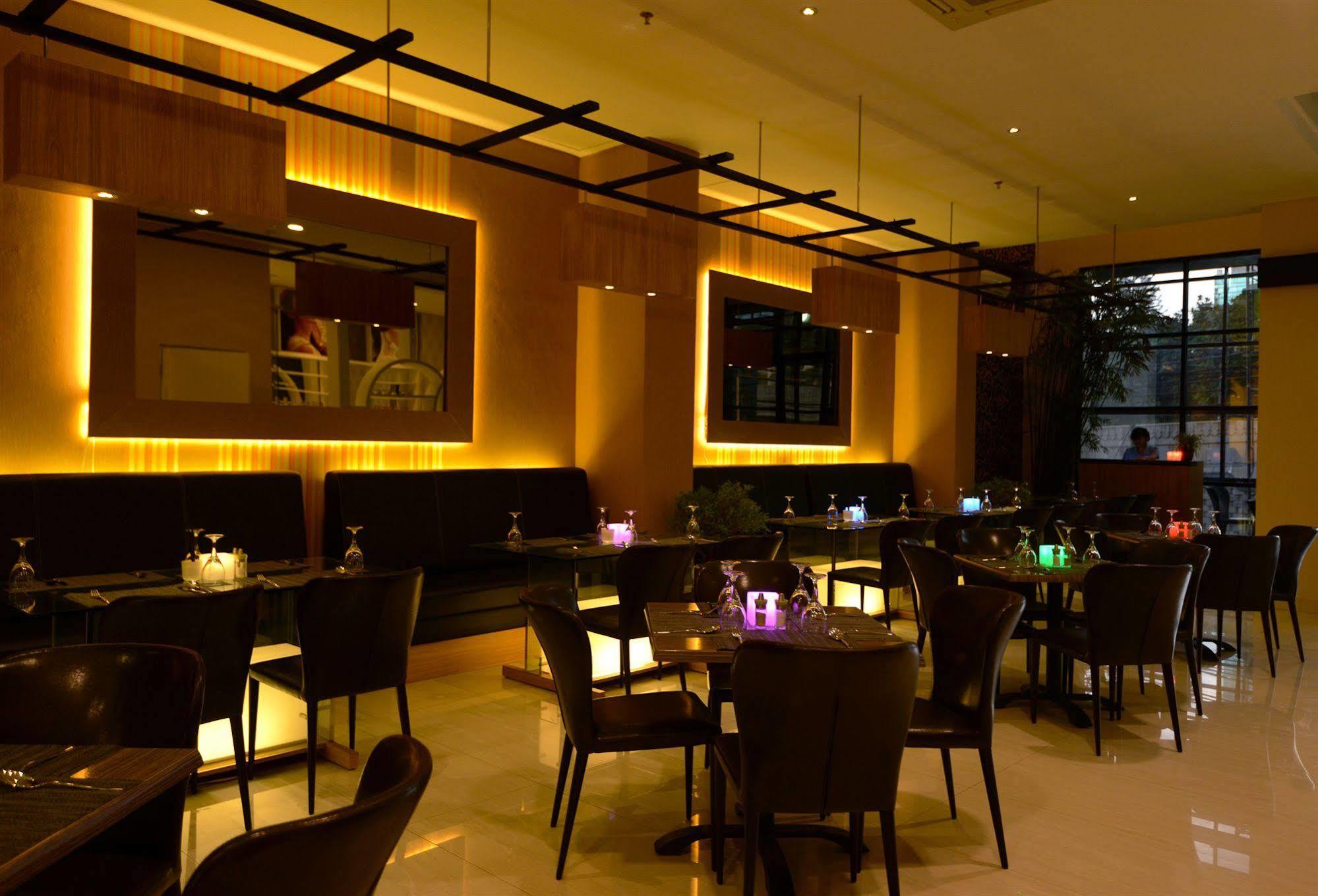 Hotel D'cozie By Prasanthi Jakarta