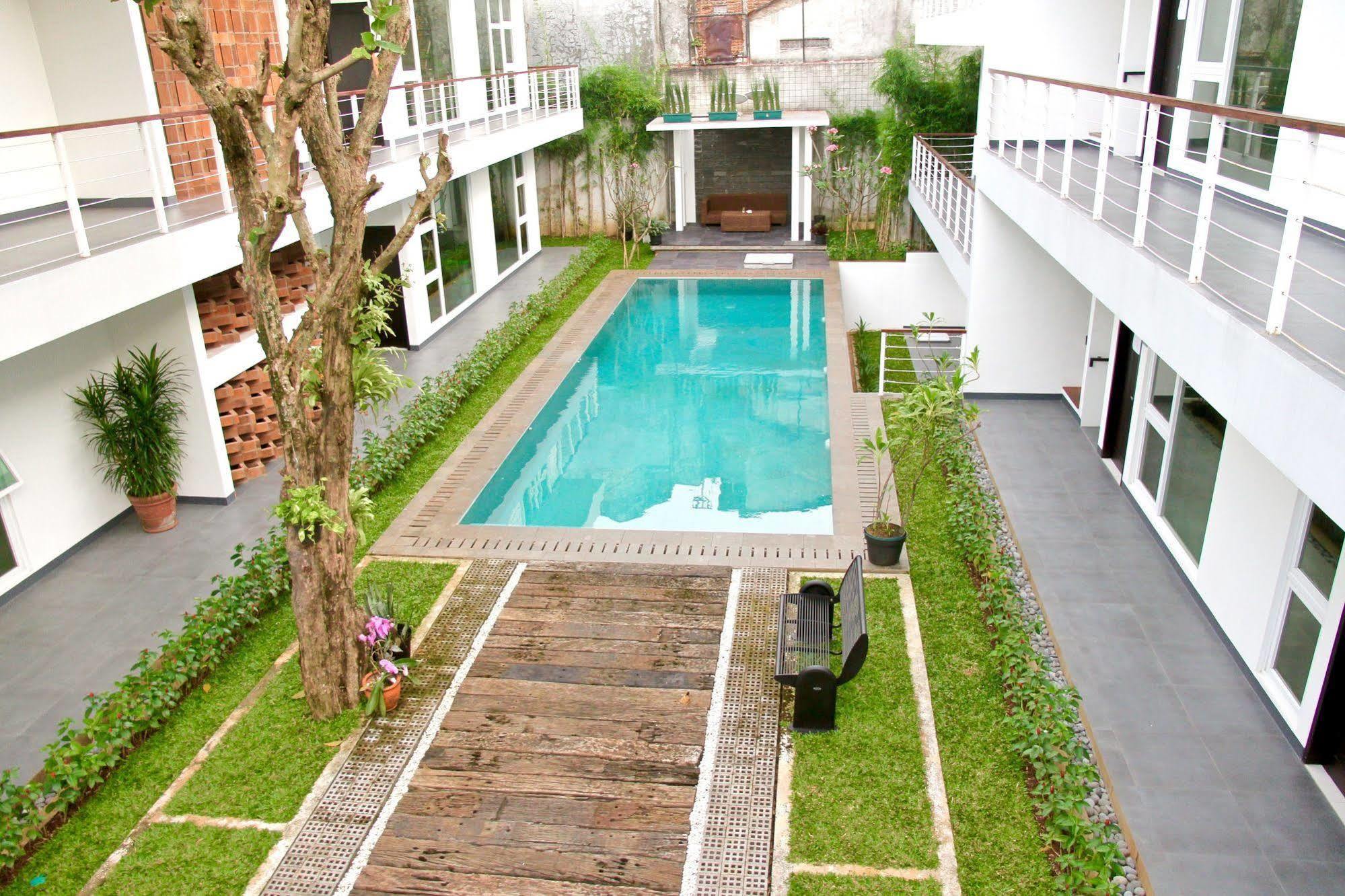 Ampera Avenue Jakarta