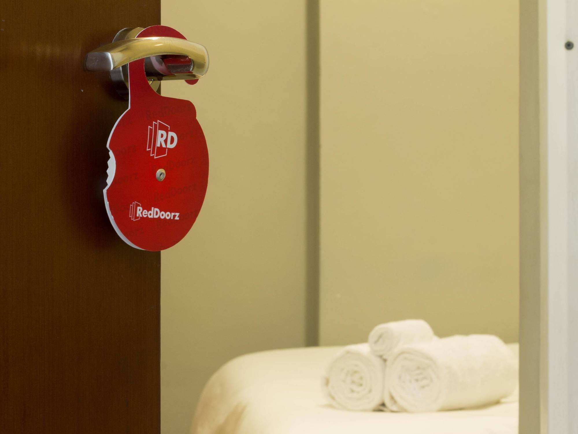 Hotel Reddoorz @ Guntur Raya Setiabudi Jakarta