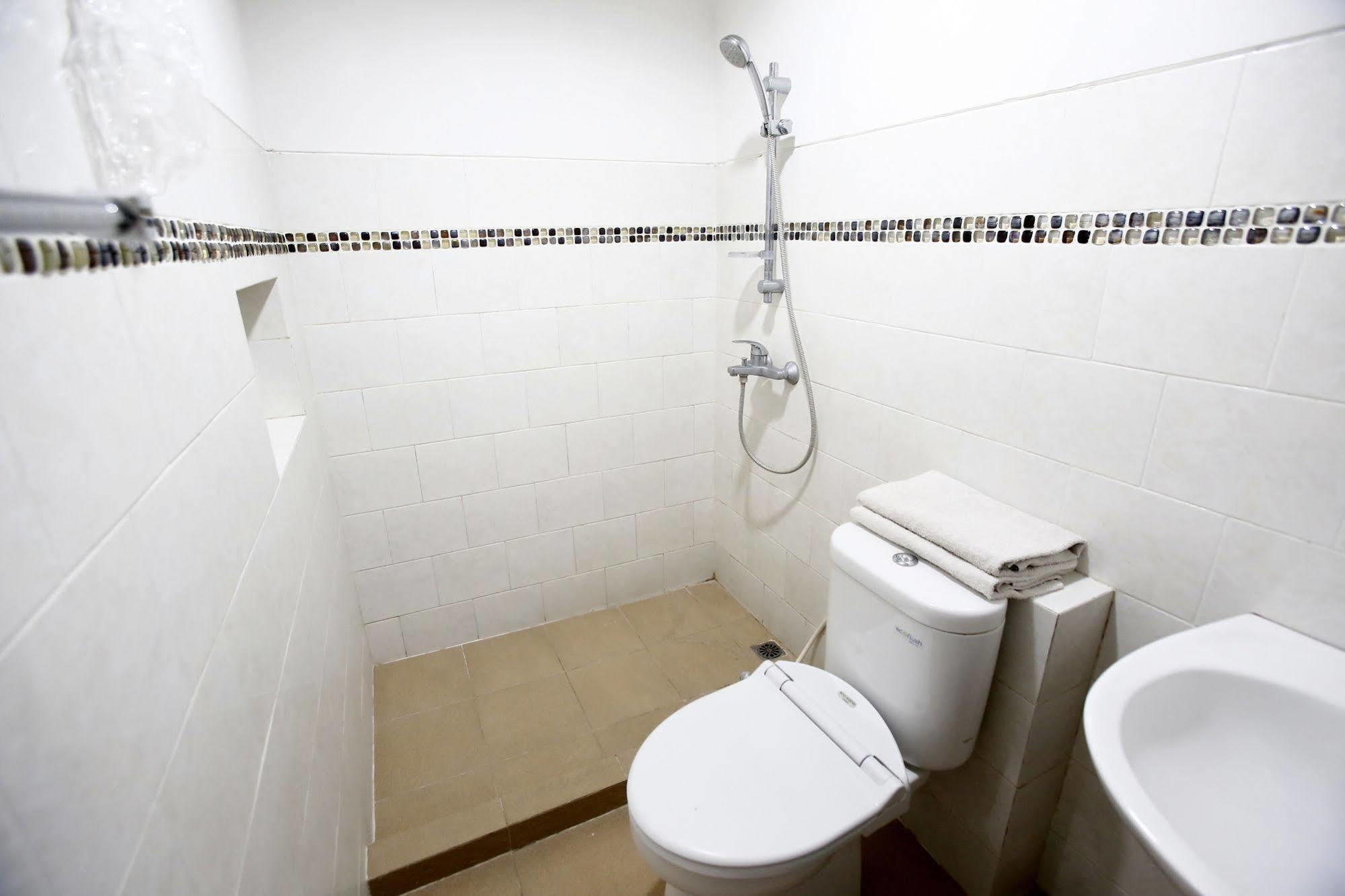 Reddoorz @ Guntur Raya Setiabudi 3* Jakarta