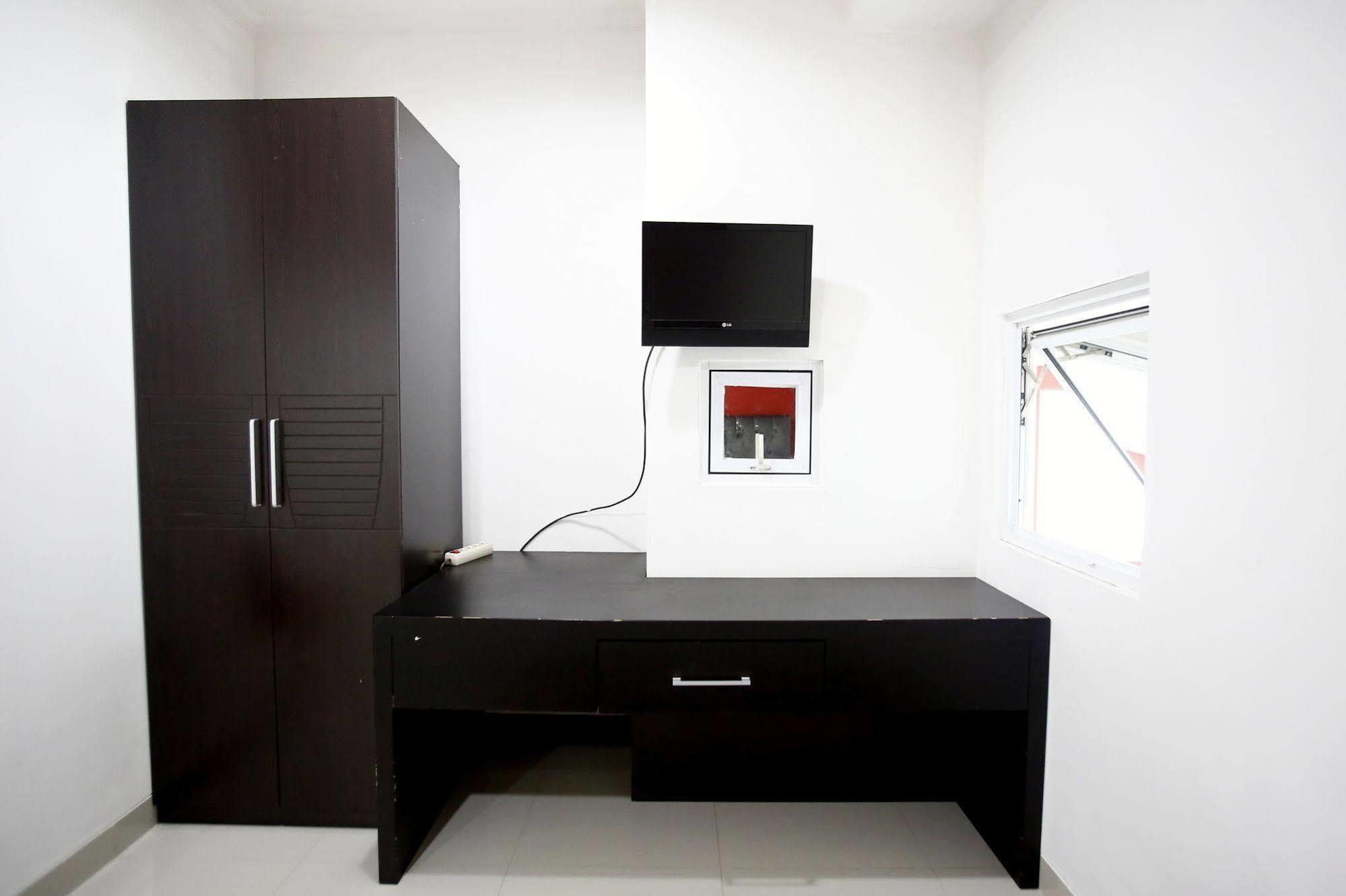 Reddoorz @ Guntur Raya Setiabudi Hotel