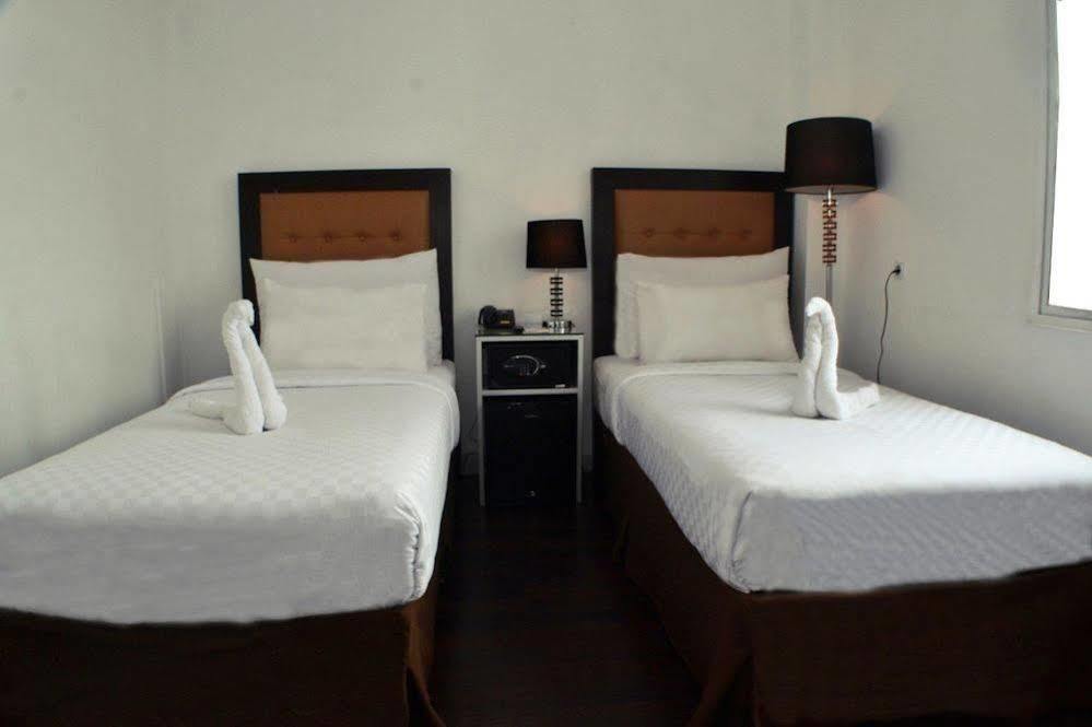 Hotel Maven Fatmawati