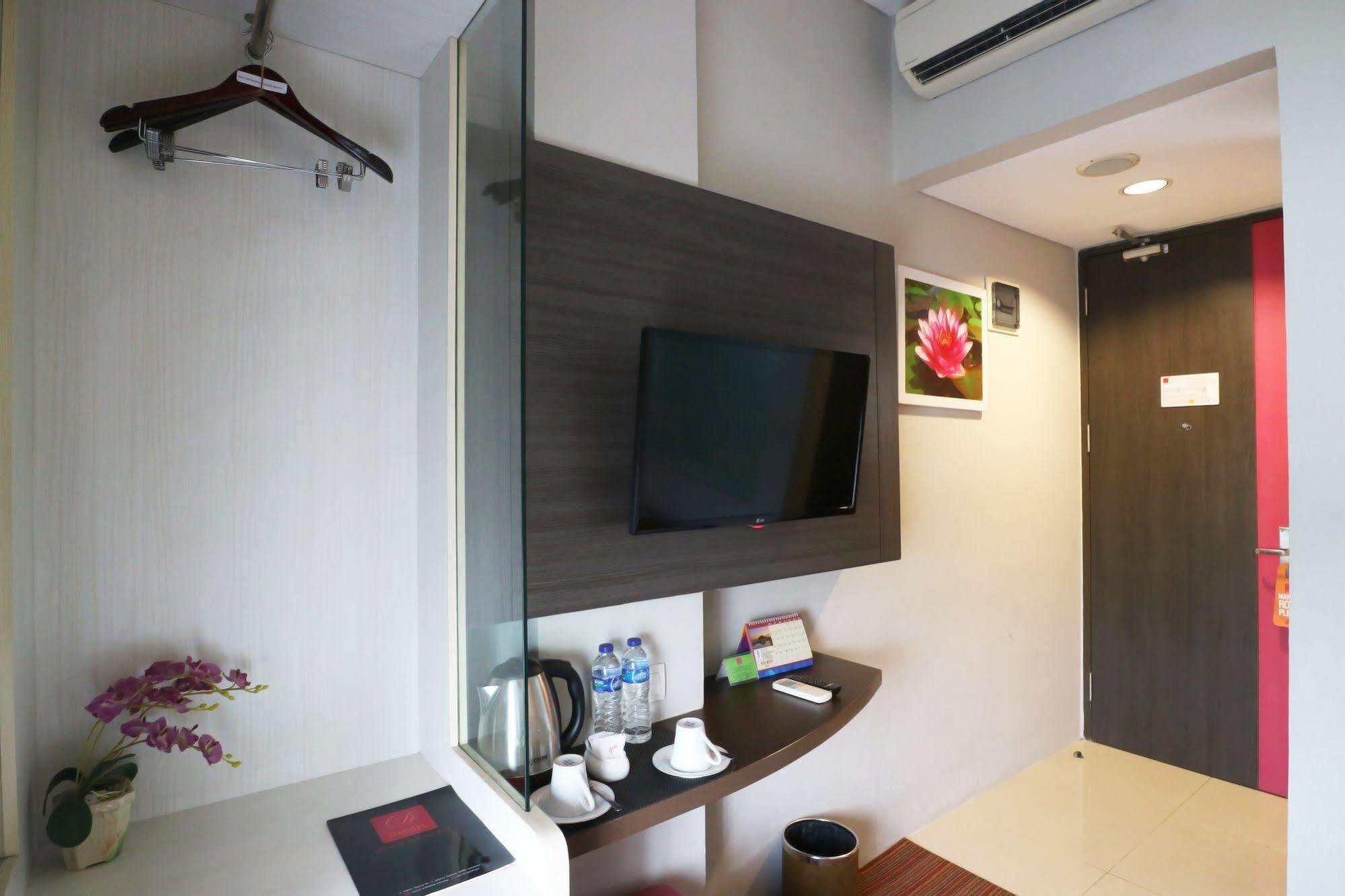Hotel D'hotel Jakarta