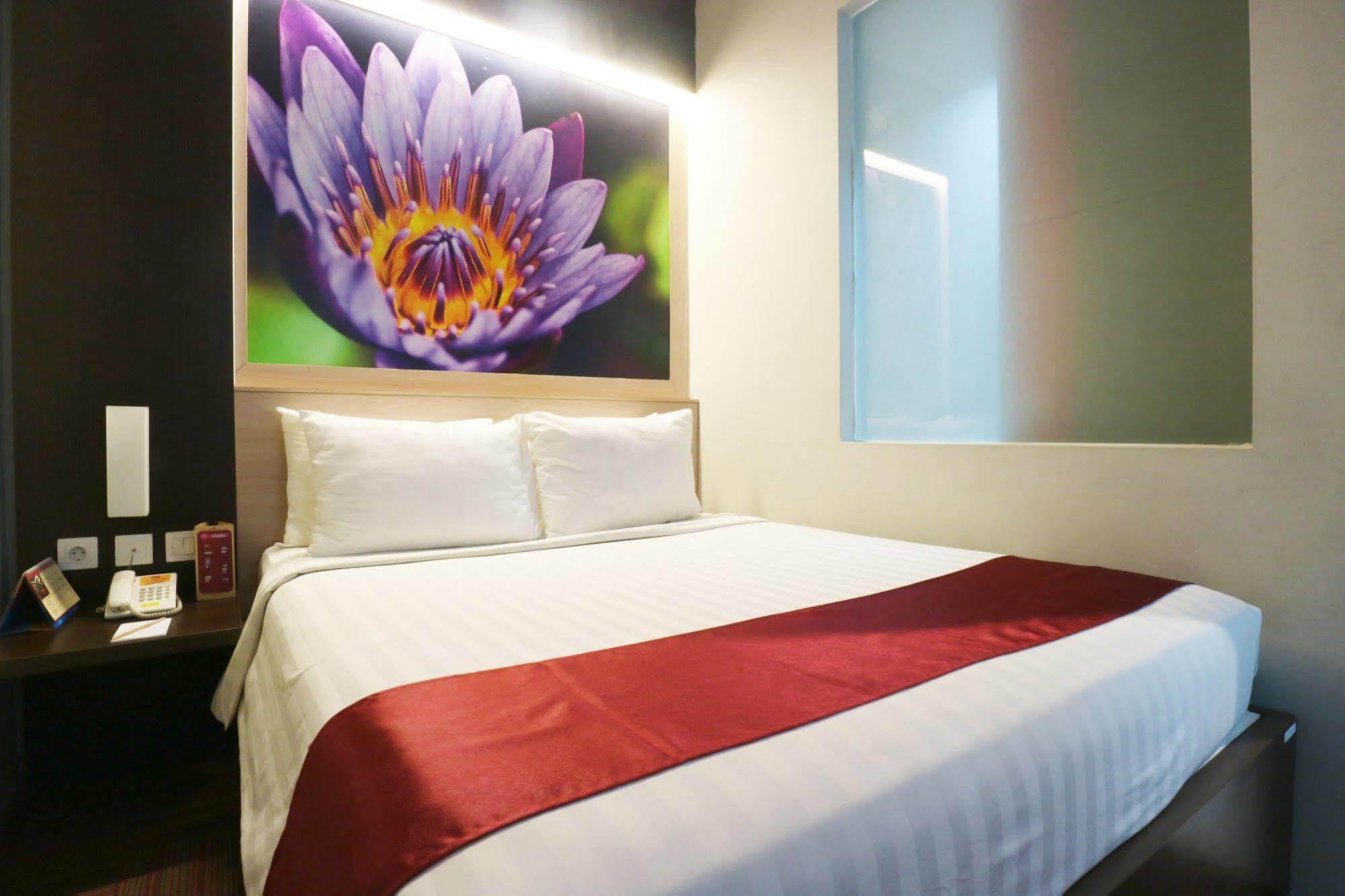 Hotel D'hotel 3*