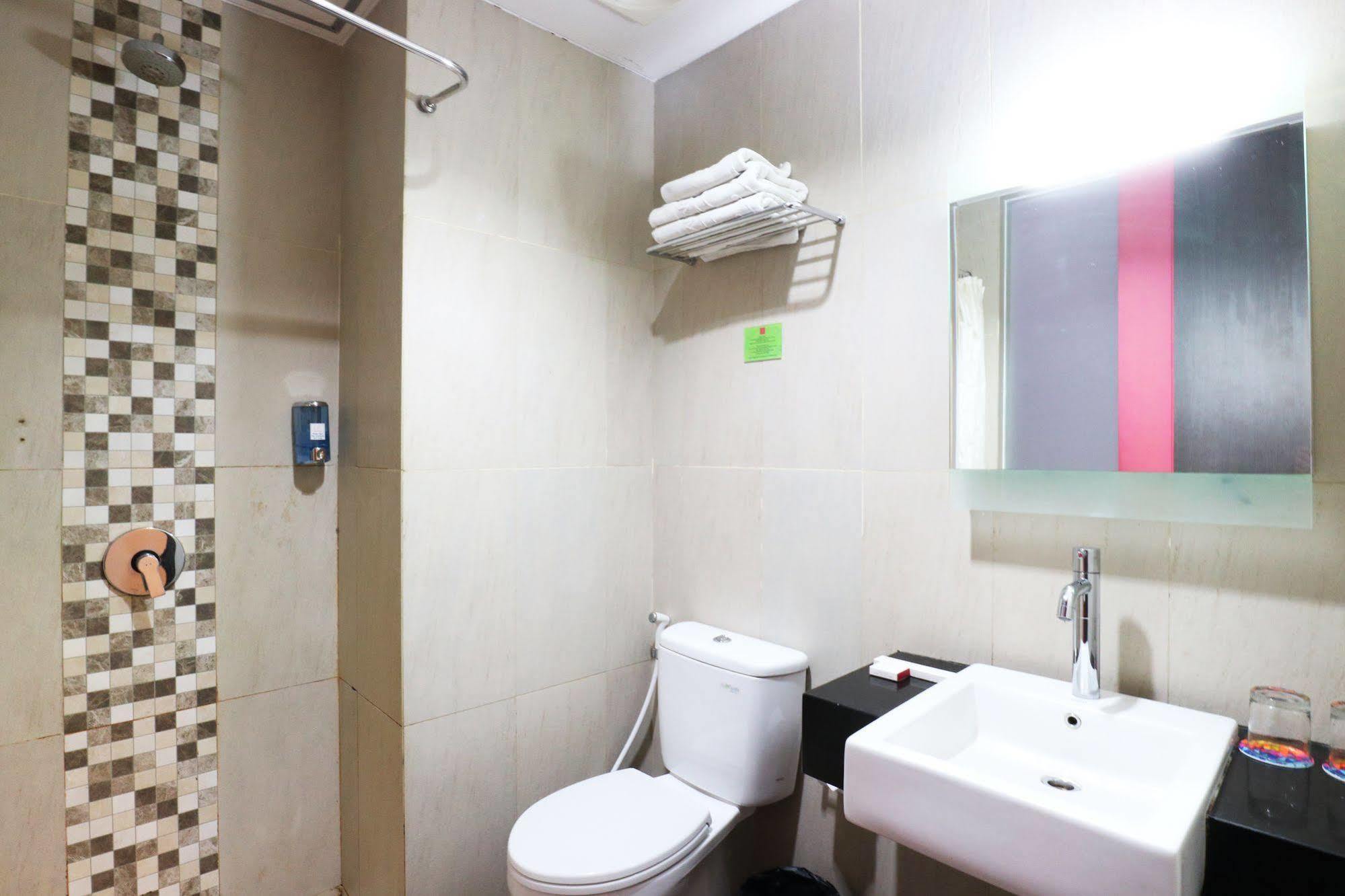 Hotel D'hotel Jakarta