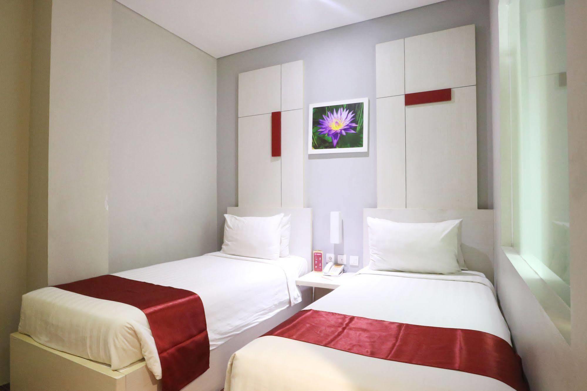 D'hotel 3* Jakarta