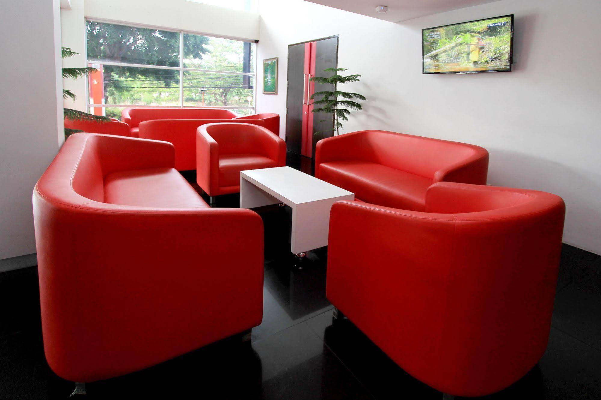 D'hotel Hotel 3*