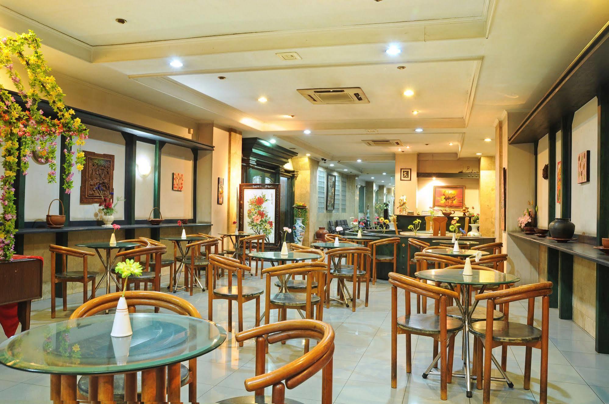Banyuwangi Sintera Hotel 3*