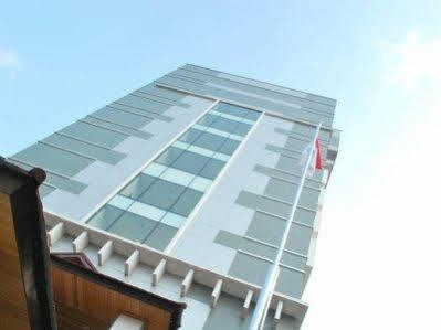 Hotel Asana Kawanua 3*