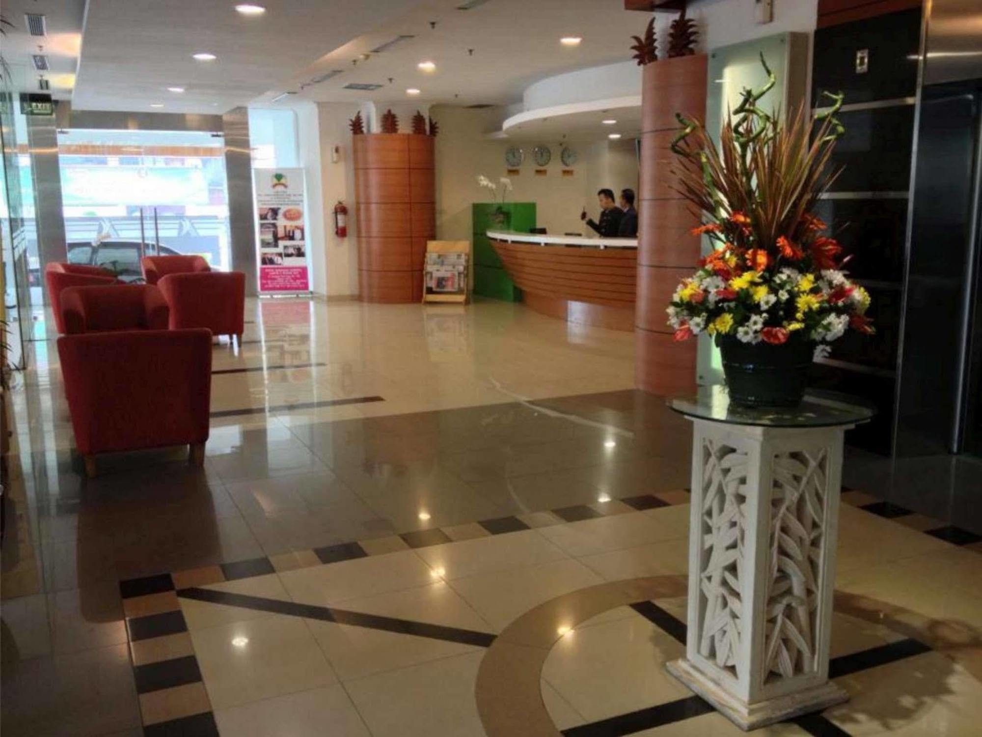 Asana Kawanua Hotel