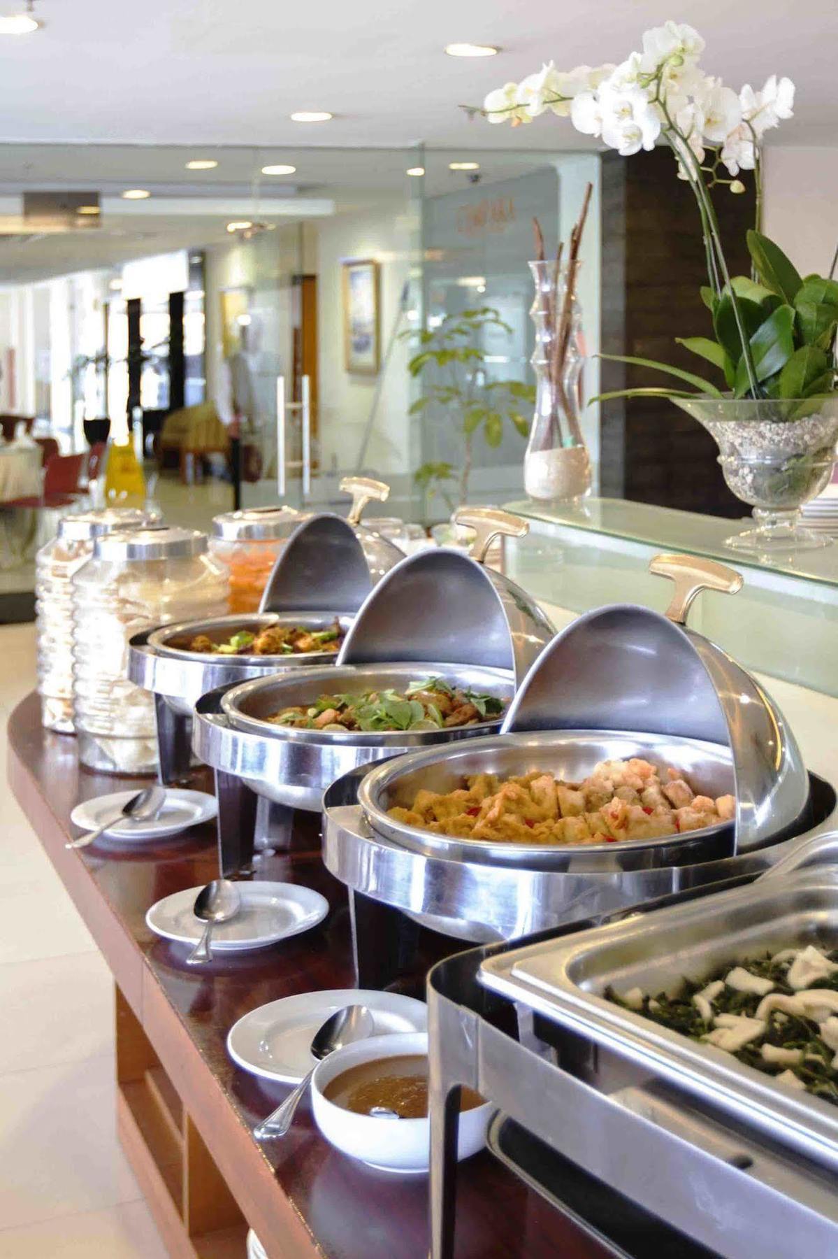 Hotel Asana Kawanua