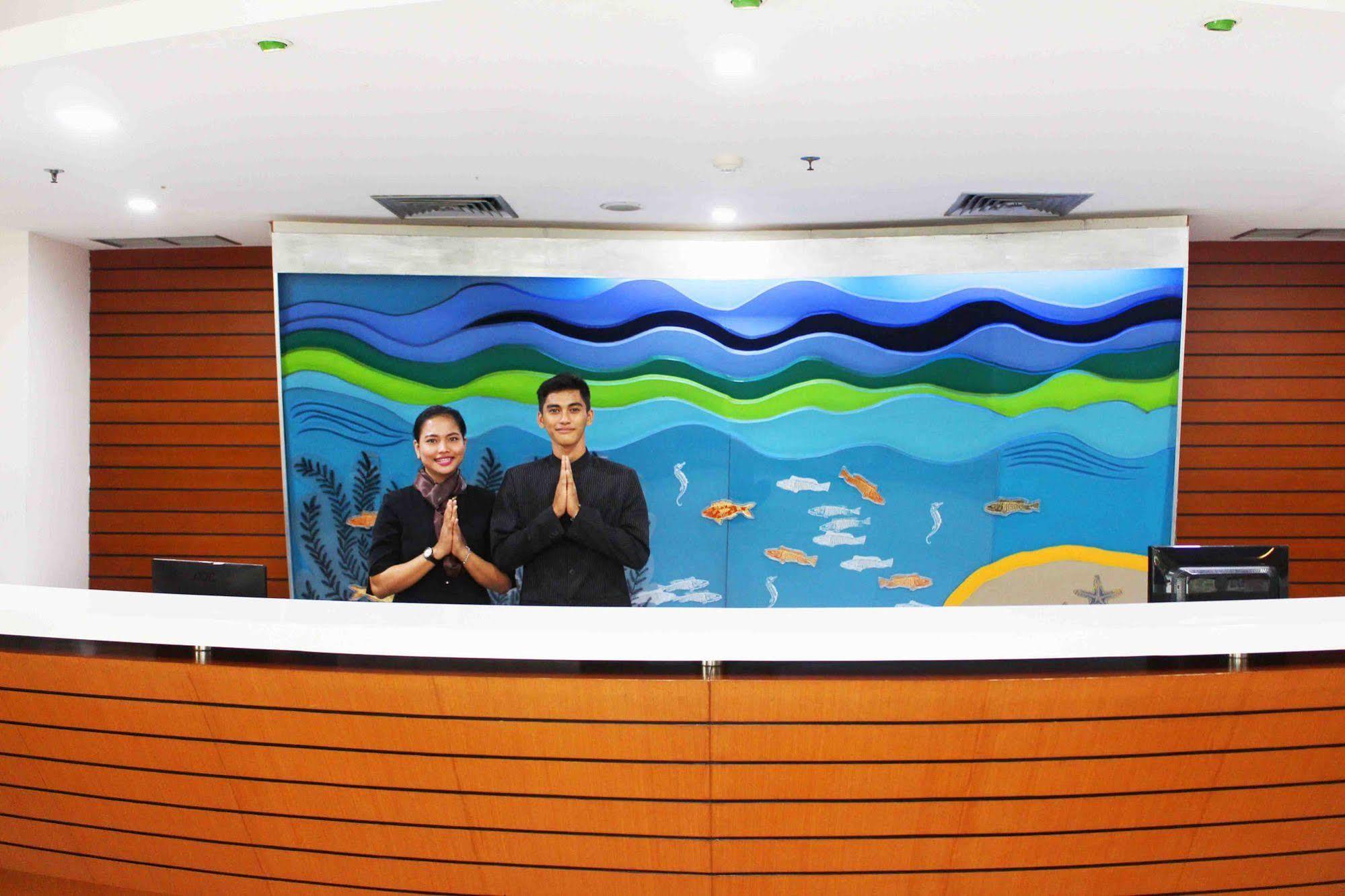 Asana Kawanua 3* Jakarta