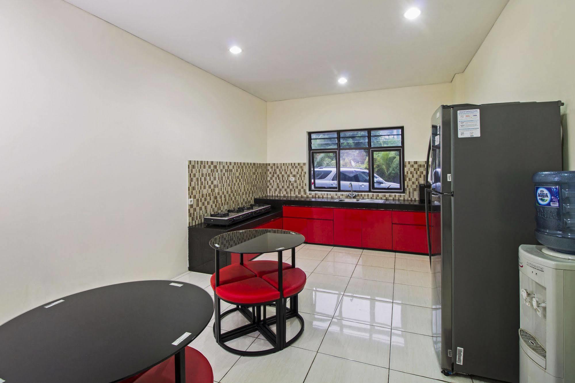 Reddoorz @ Karet Kuningan 2* Jakarta