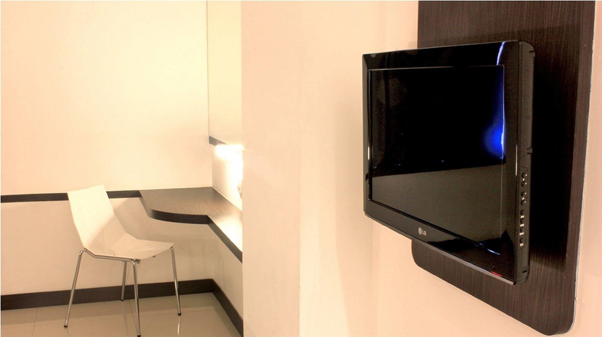 Favehotel Pluit Junction 3* Jakarta