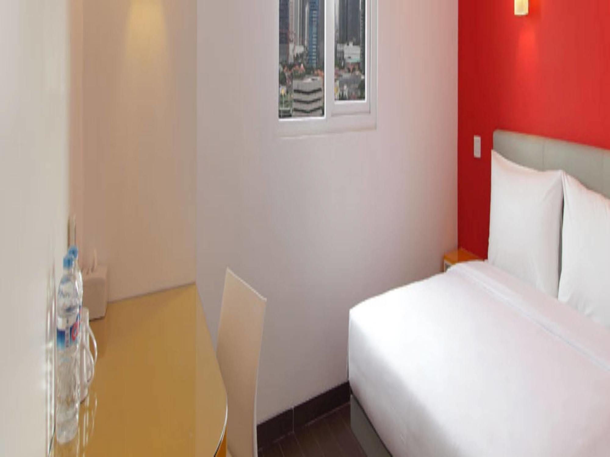 Amaris Tendean 2* Jakarta