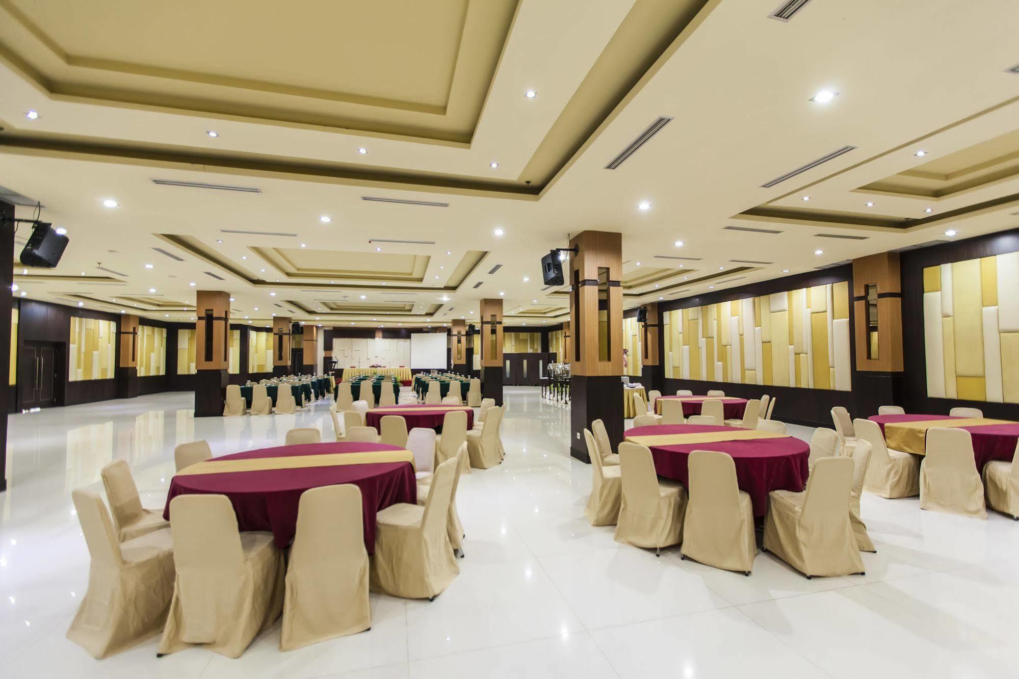 Hotel Orchardz Jayakarta Jakarta